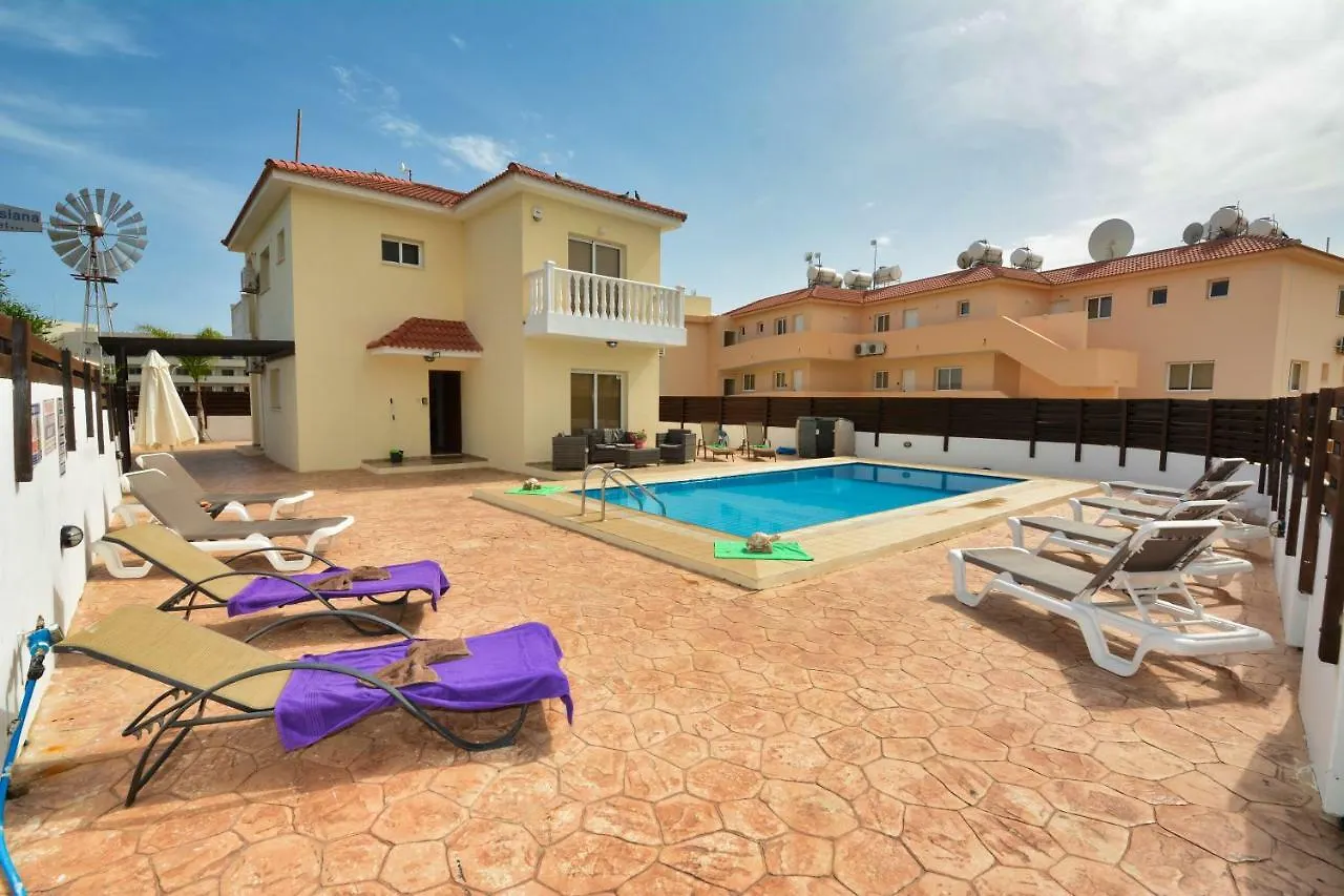 Nissi Villa Crystal Agia Napa 0*,